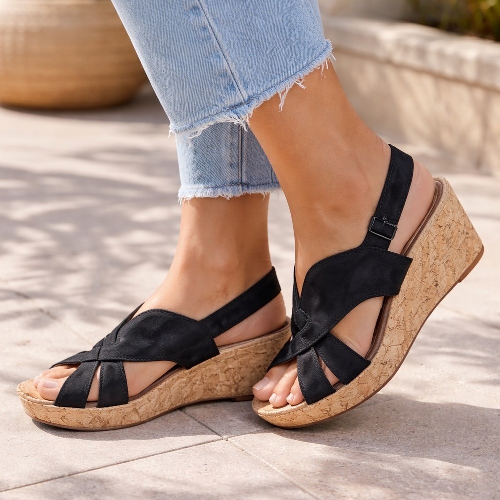 Clark’s Rose Erin Black Leather Cork Wedge Slingback Sandals Summer Size 11
